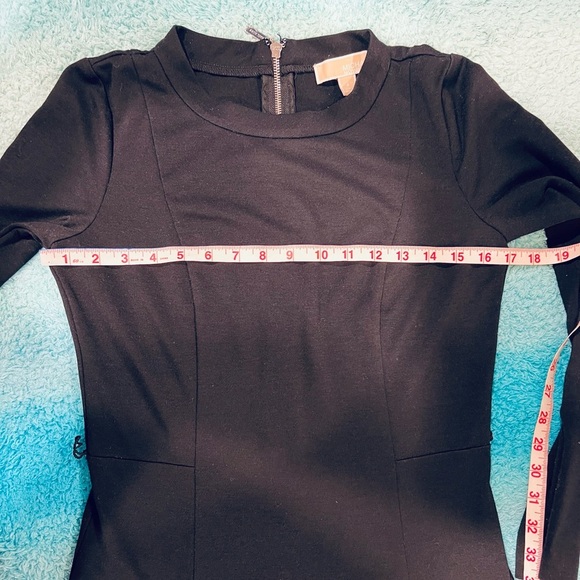 🔥Michael Kors Dress🔥 - Picture 4 of 6